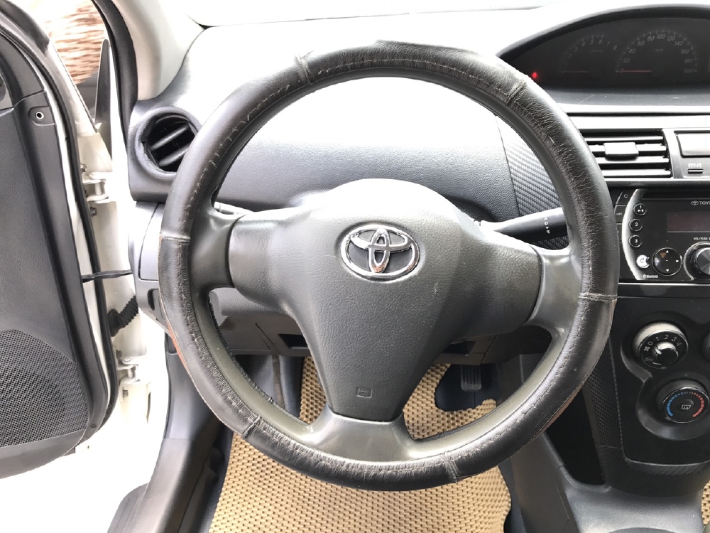 Toyota Vios 1.5MT đời 2010, màu trắng. Nói k với lỗi nhỏ. Cực Chất Luôn!