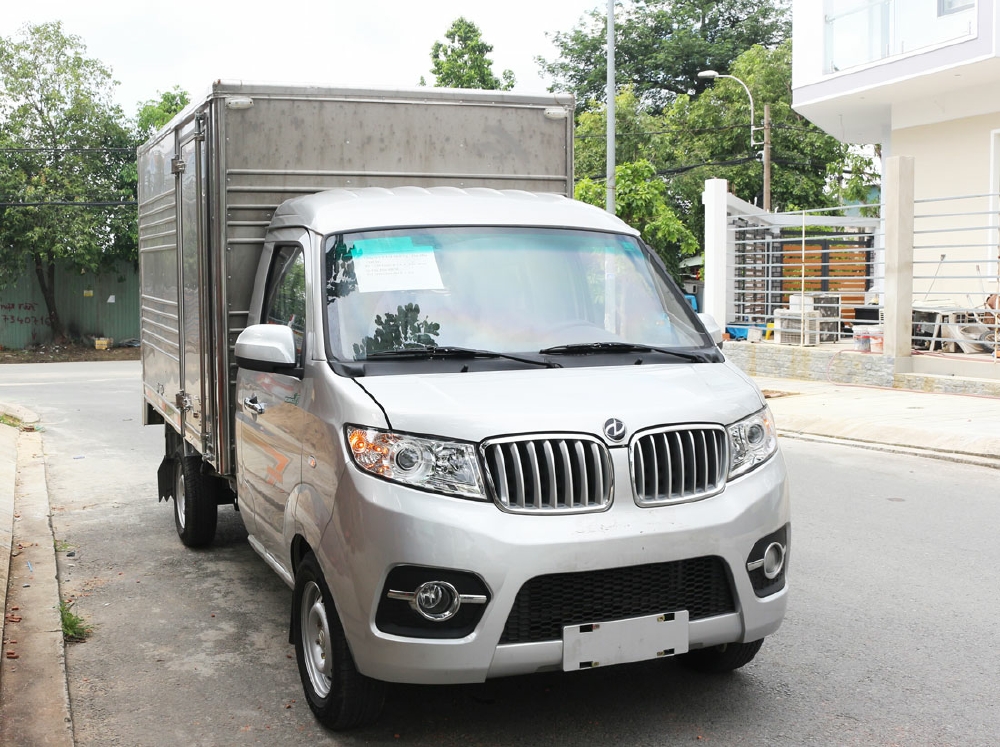 Dongben T30 - Phong cách BMW