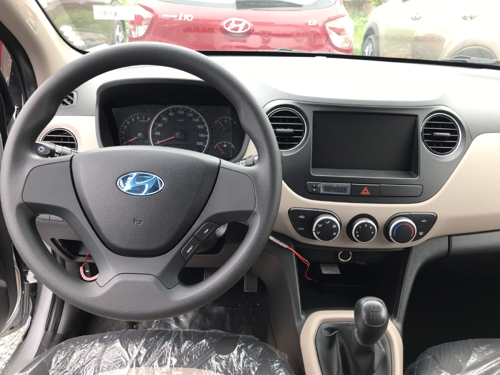 Hyundai grand i10 1.2 số sàn bản thiếu , hyundai grand i10 1.2MT Base , grand i10 hyundai hà tĩnh