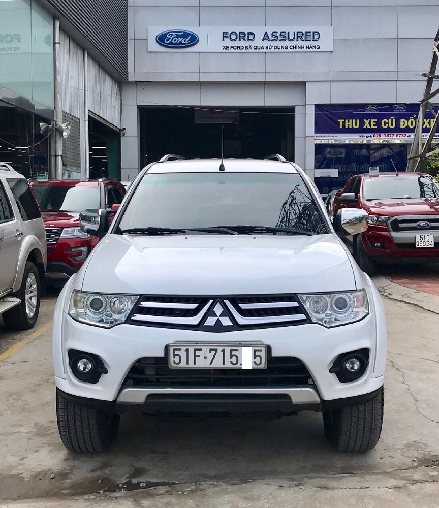 MITSUBISHI PAJERO SPORT 2.5, MT, MÁY DẦU, TẶNG BẢO HIỂM 2 CHIỀU