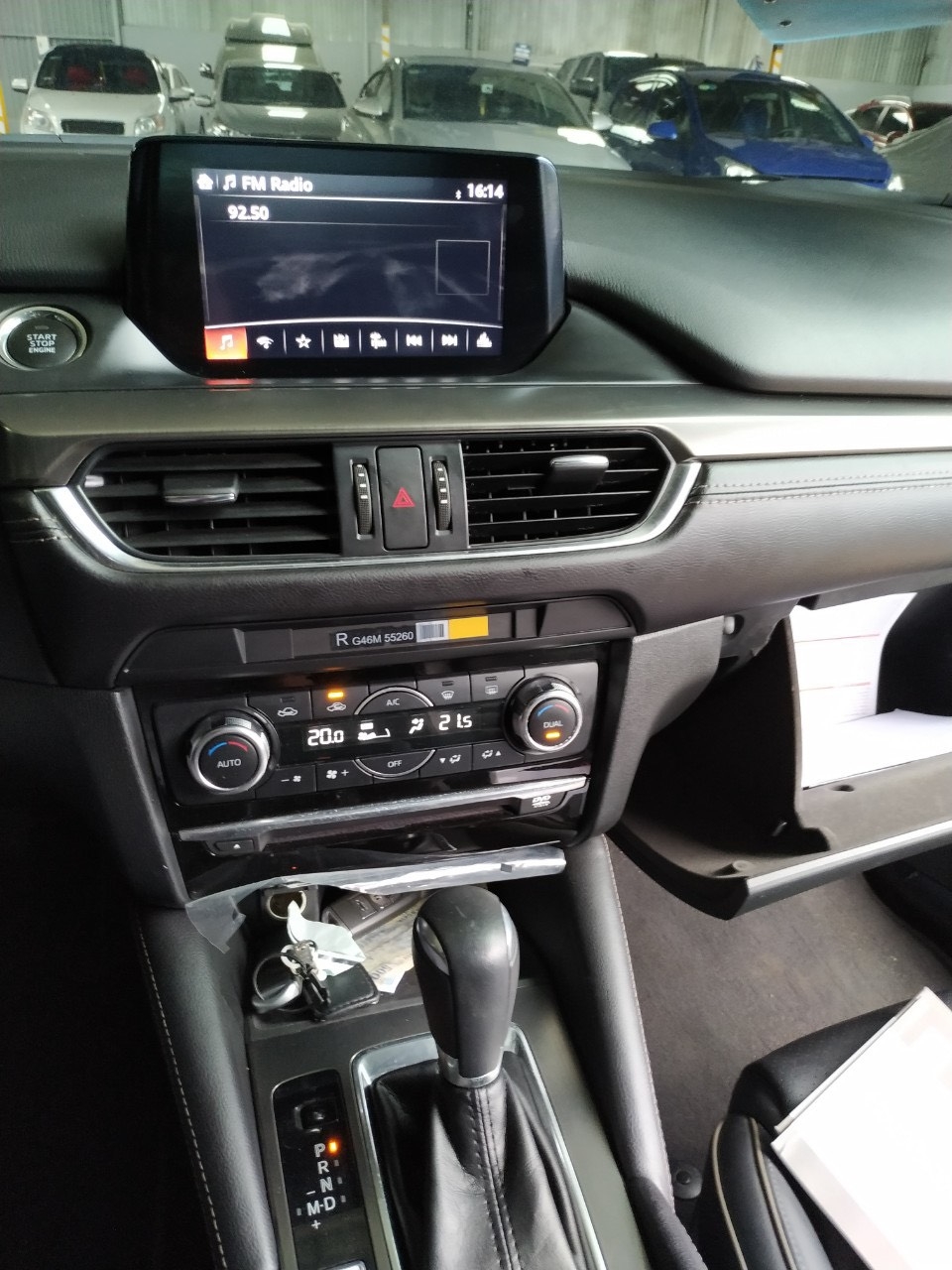 Hãng bán Mazda 6 2.5Premium 2017, màu trắng, đúng chất, giá TL, hổ trợ góp