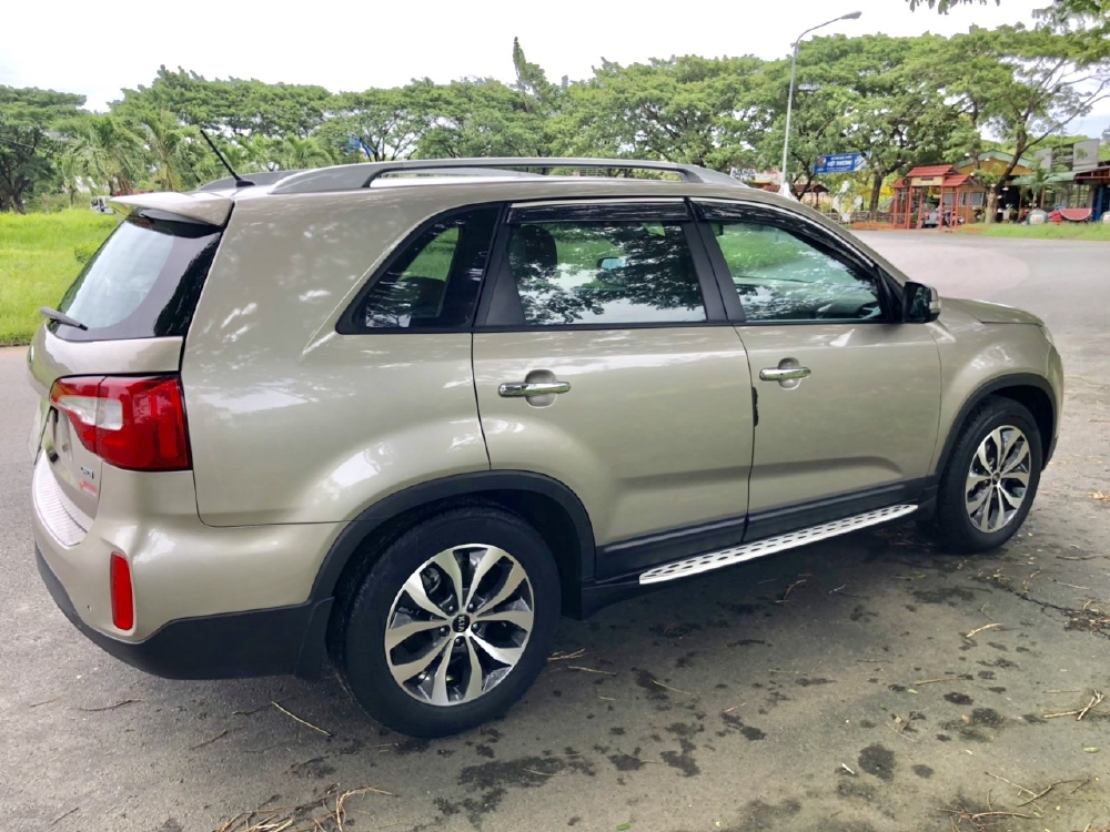 Hãng bán Sorento DATH 2016 ĐK 2017 form mới có trợ lực điện, màu đồng, đúng chất, giá TL, hổ trợ góp