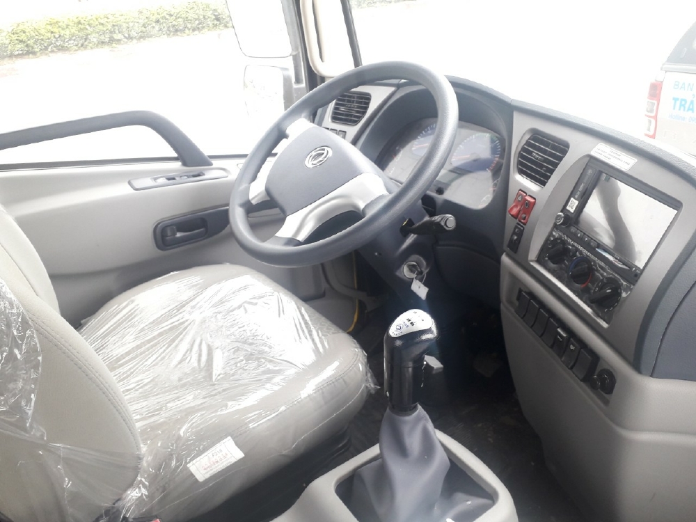 Xe tải Dongfeng b180 thùng dài 9.5m đời 2019