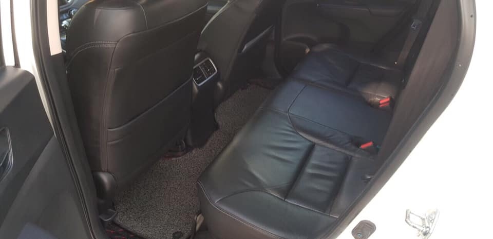 Cần bán xe Crv 2015, bản 2.4, phom mới, màu trắng ngọc trinh.