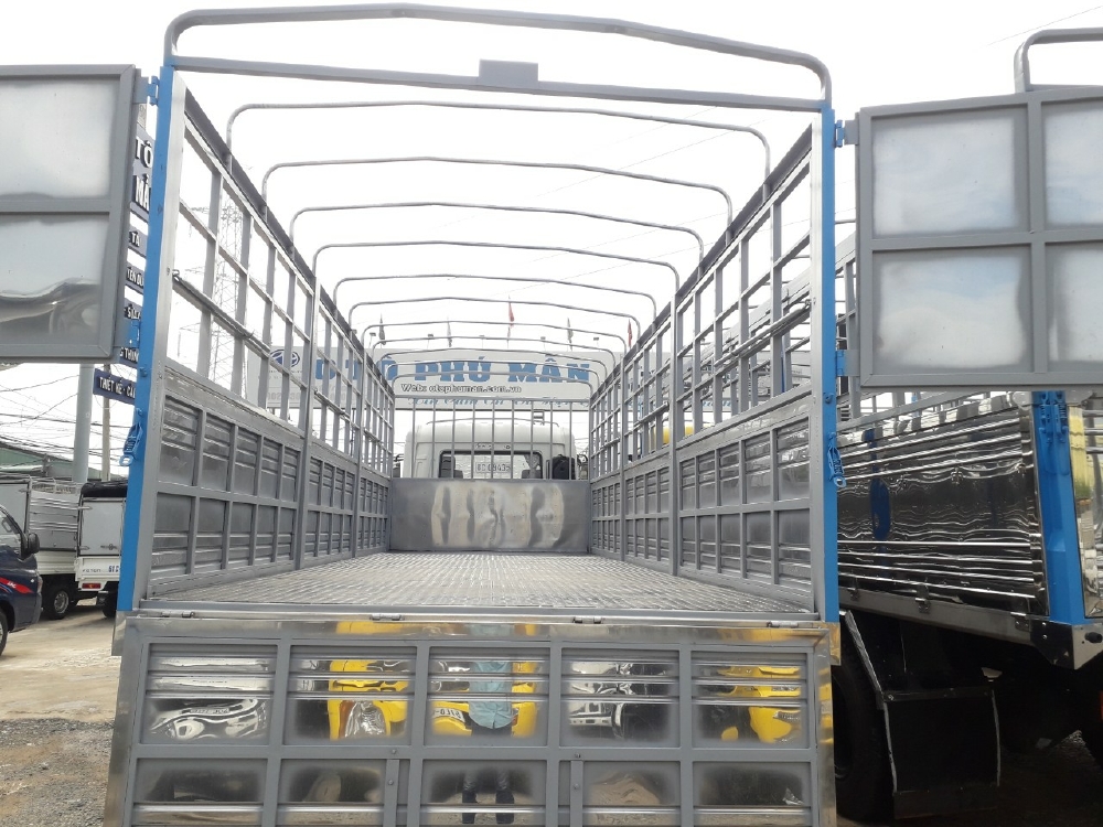 Xe b180 9 tấn thùng dài 7.5m đời 2019 tiêu chuẩn khí thải Euro5