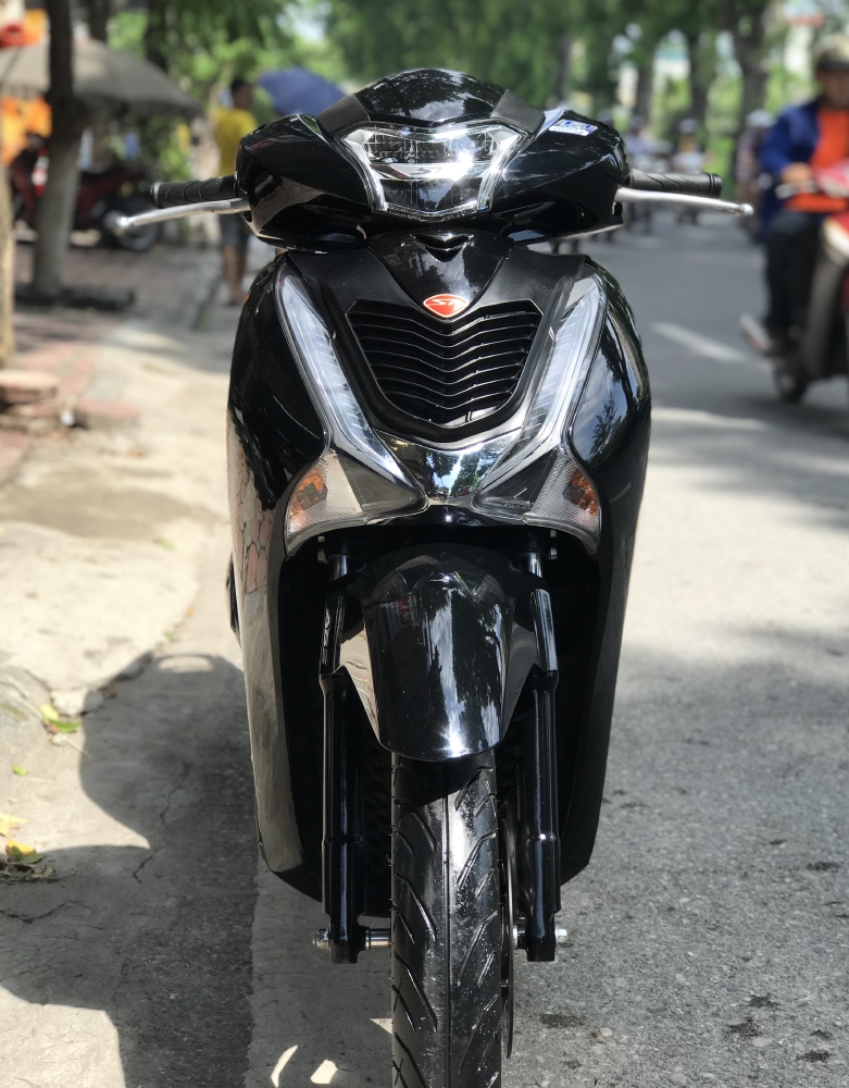 Bán SH Việt 150 phanh ABS 2018 màu Đen quá đẹp