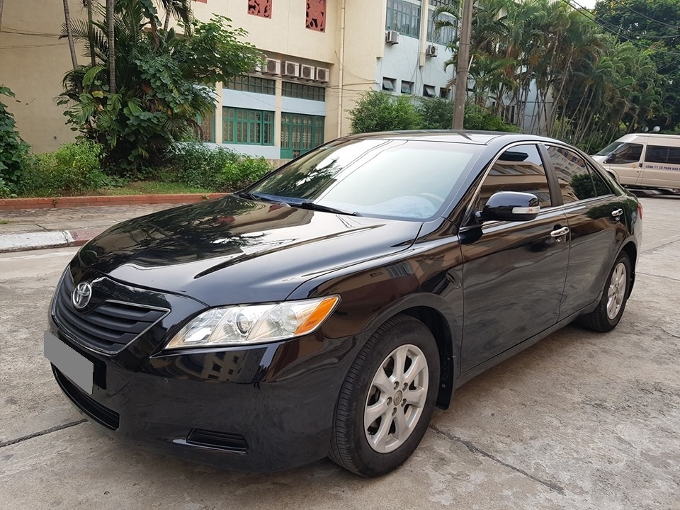 Bán Toyota Camry LE 2007 nhập mỹ màu Đen rất mới