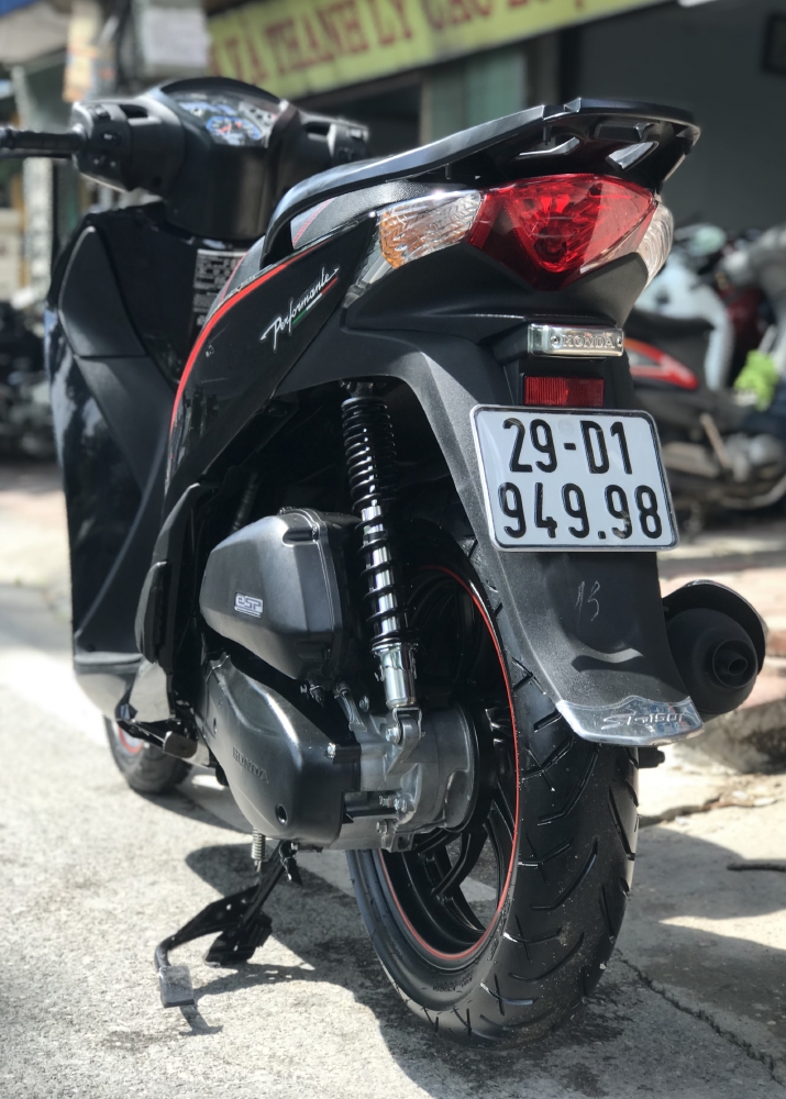 Bán SH Việt 150 cuối 2016 chạy chuẩn 6000km như mới