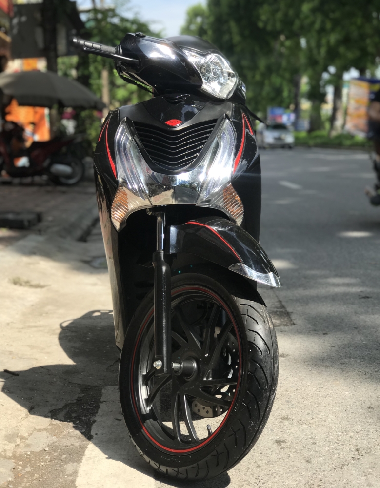 Bán SH Việt 150 cuối 2016 chạy chuẩn 6000km như mới