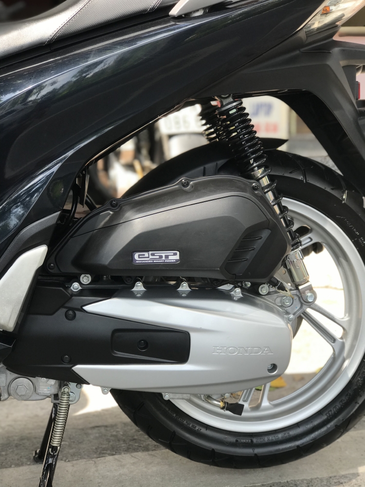 Bán SH Việt 150 ABS cuối 2018 chạy chuẩn 2000km như mới.