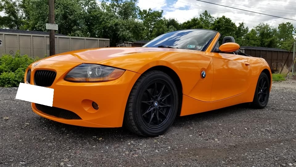 Cần bán BMW Z4, sản xuất 2007, số tự động nhập mỹ, màu cam