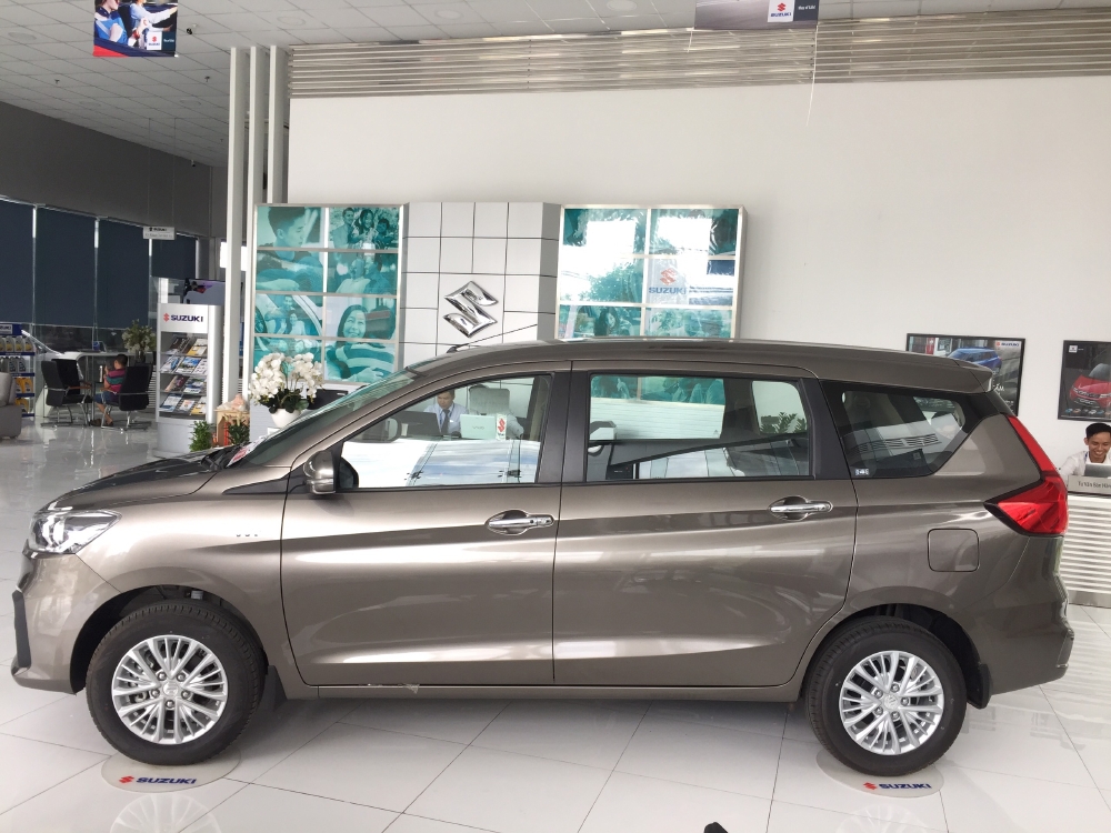 Cần bán Suzuki Ertiga mới 2019 giao trong tháng 10