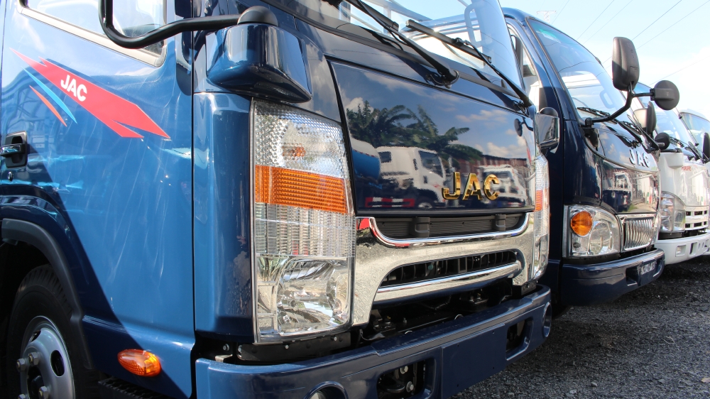 Xe tải JAC 1 tấn 9 vào Thành Phố - xe tải JAC N200 thùng 4m3 -  Đại lý xe tải JAC 2019