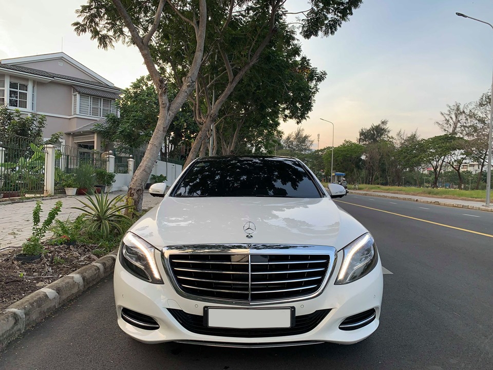 Chính Chủ bán Mercedes S400L màu trắng, sx 2016, odo 2,2 vạn mile, giá tốt