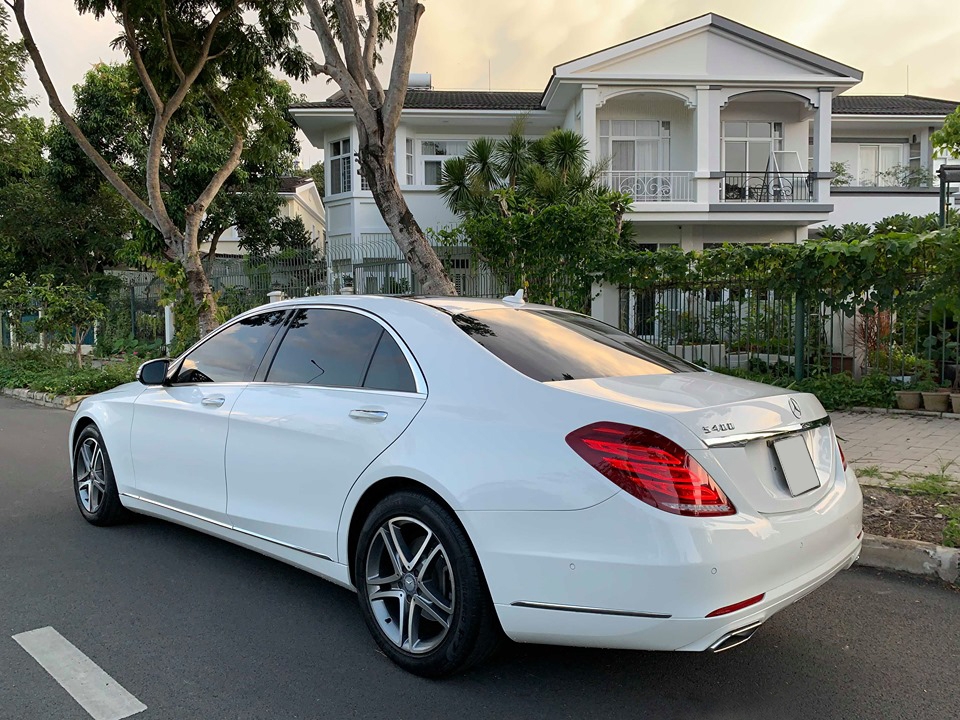 Chính Chủ bán Mercedes S400L màu trắng, sx 2016, odo 2,2 vạn mile, giá tốt