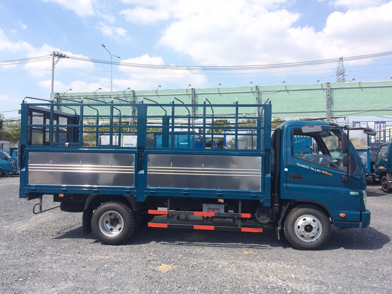 Xe tải 2.15 tấn Thaco Ollin350.E4 thùng dài 4.3m Liên hệ 0901 860 380 - THANH