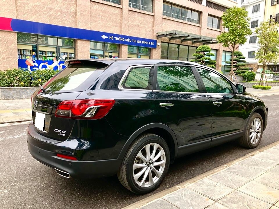 Cần bán xe Cx9, sản xuât 2013, số tự động, nhập nhật, màu đen