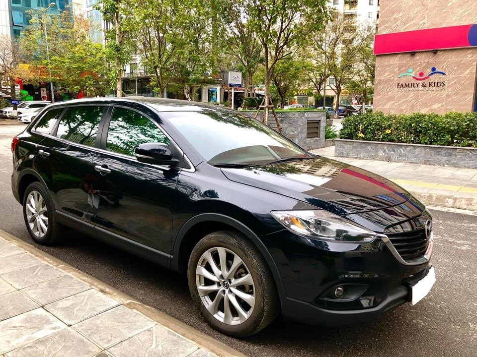 Cần bán xe Cx9, sản xuât 2013, số tự động, nhập nhật, màu đen