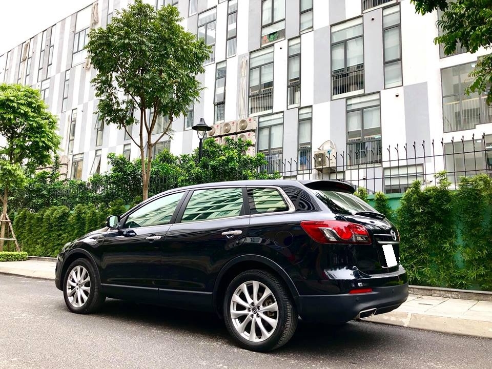 Cần bán xe Cx9, sản xuât 2013, số tự động, nhập nhật, màu đen