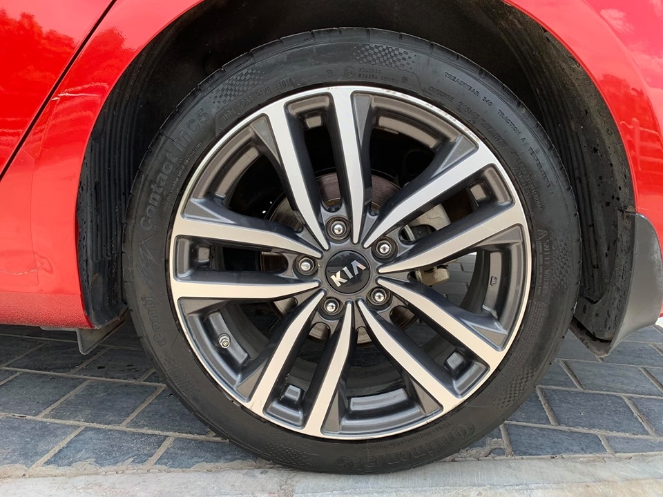 Bán Kia Cerato 2017 Tự động full màu đỏ thể thao cực đẹp