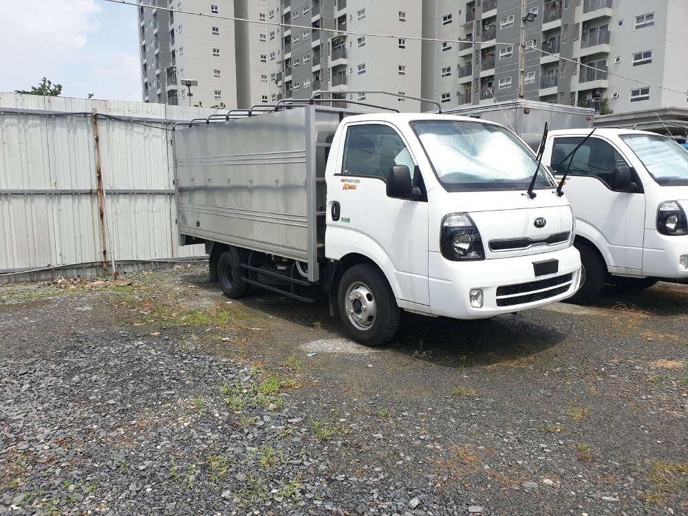 XE TẢI KIA TRƯỜNG HẢI 2.49 TẤN, THÙNG 3.5M, VAY 75%, XE MỚI 100%.