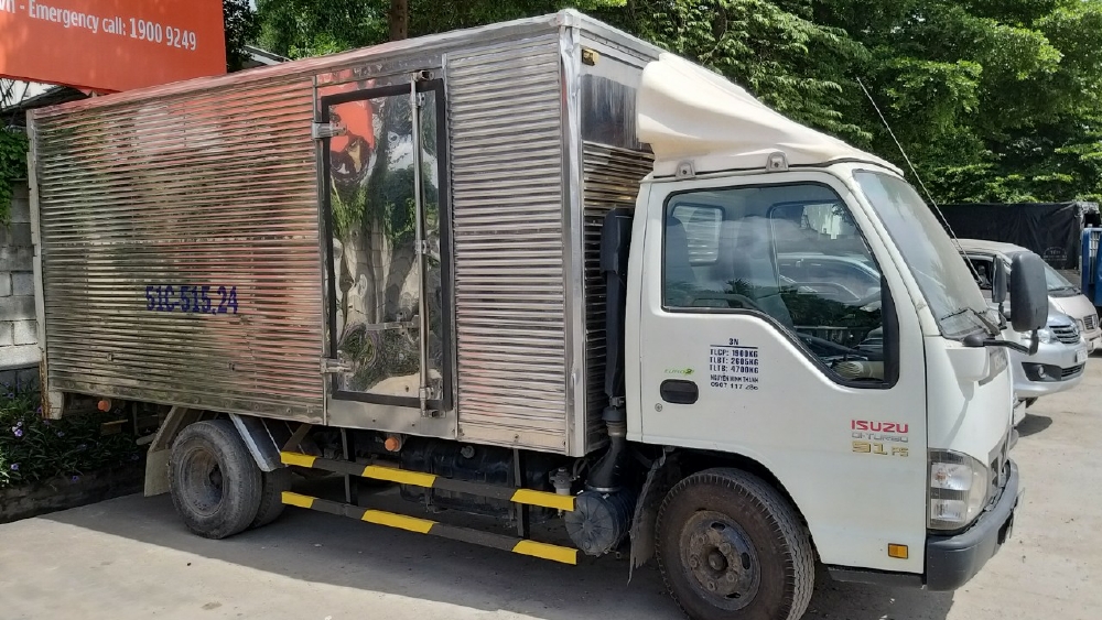 Bán xe tải isuzu QKR 1.9 tấn đời 2015 xe cho cty nước ngoài thuê đẹp