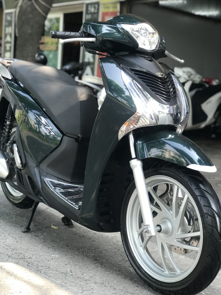 Bán SH việt 125 đời 2016 màu Xanh rêu quá mới