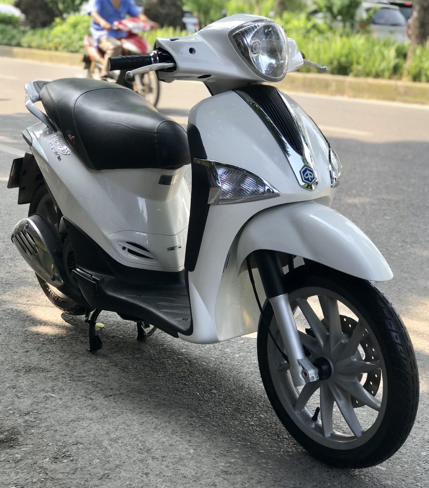 Bán Liberty 3Vie 2015 màu Trắng cực đẹp
