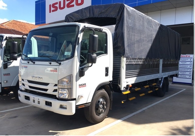 Xe ISUZU NQR