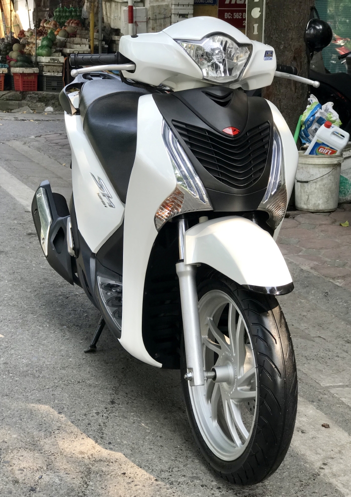 Bán SH Việt 125 khoá Smartkey 2016 màu Trắng cực đẹp