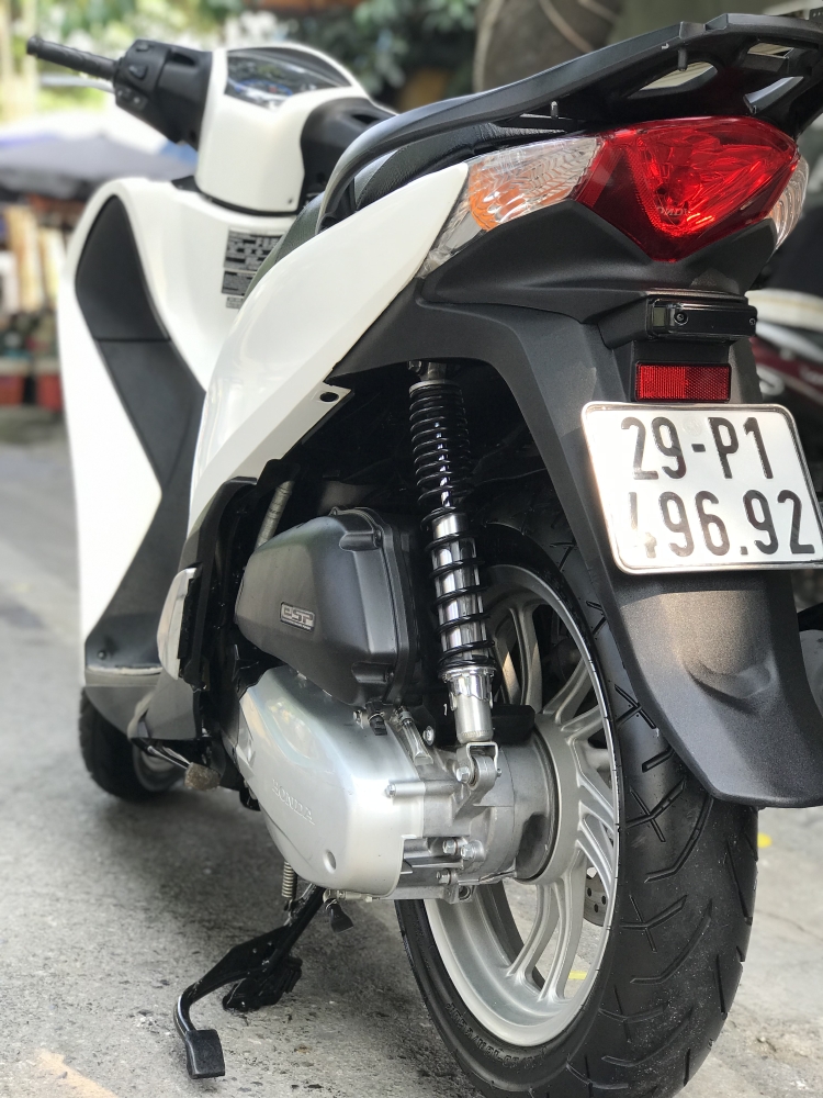 Bán SH Việt 125 khoá Smartkey 2016 màu Trắng cực đẹp