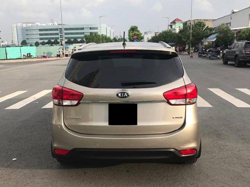 Bán Kia Rondo 2017 tự động máy dầu