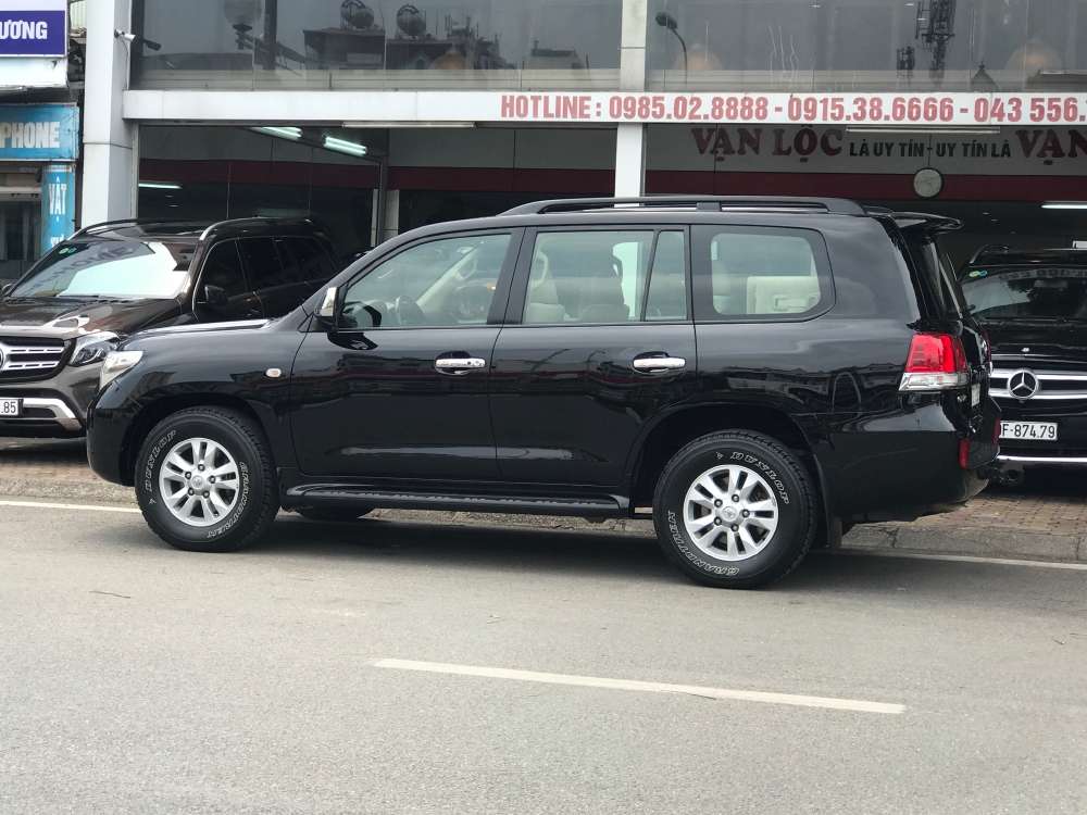 Land Cruiser GXR 2008 đen