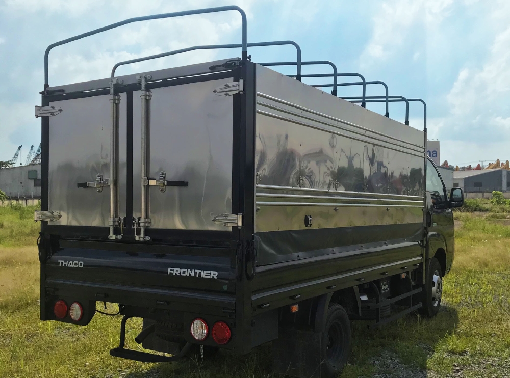 Xe tải Kia K250 Thùng Mui Bạt Xanh Rêu