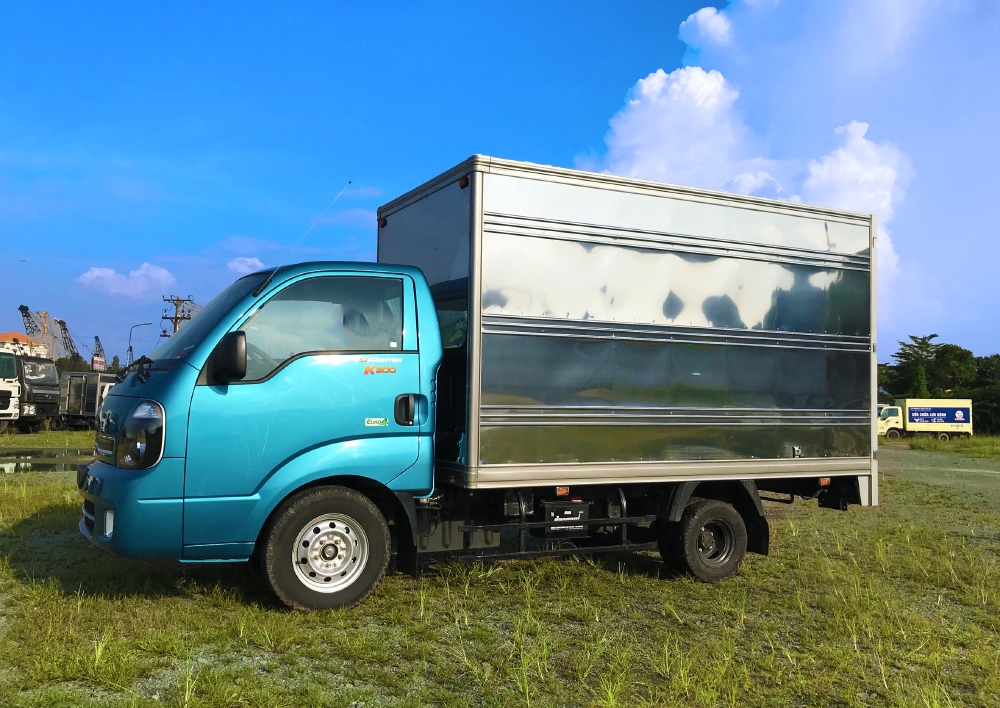 Xe tải Kia K200 thùng kín 2 tấn Xanh Dương