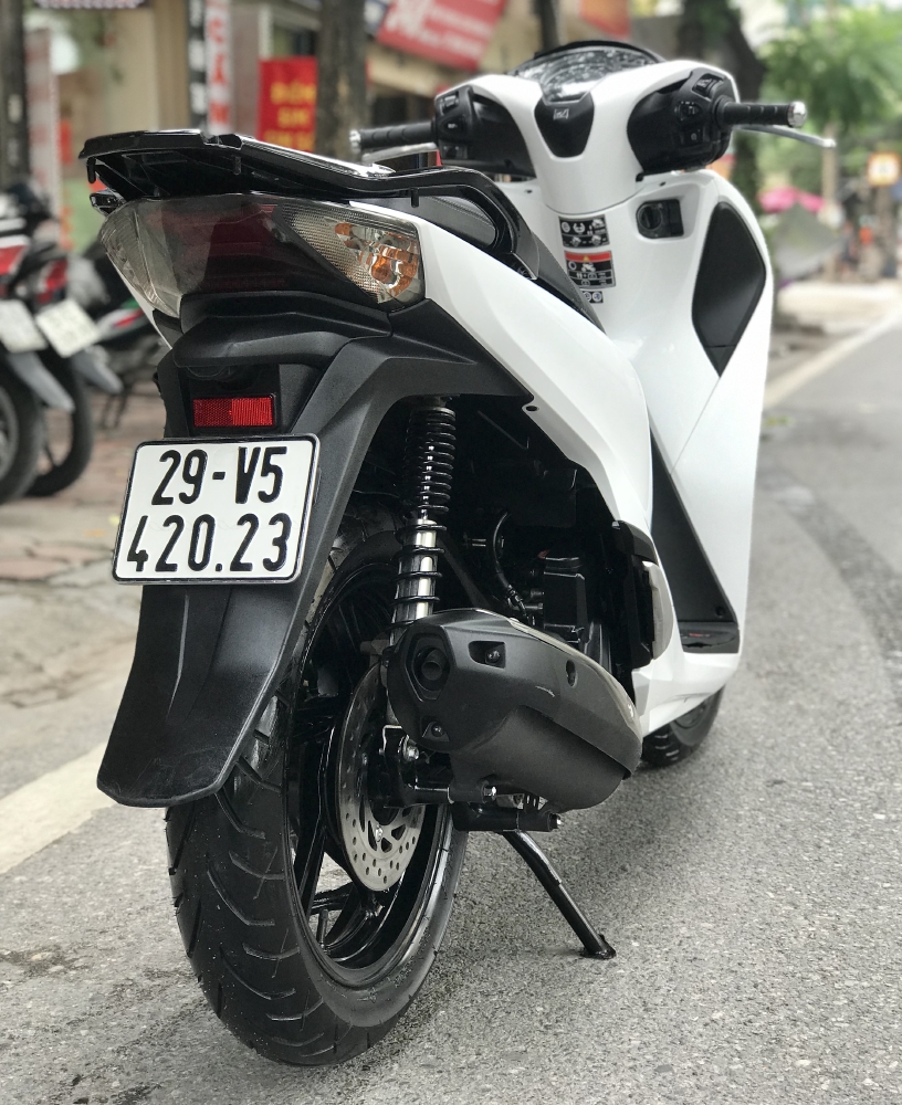 Bán SH Việt 125 CBS 2017 màu Trắng cực đẹp