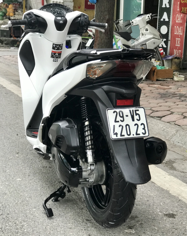 Bán SH Việt 125 CBS 2017 màu Trắng cực đẹp