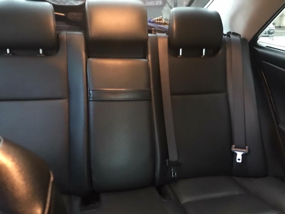 Bán Toyota Camry 2.5Q màu bạc 2012 tự động full