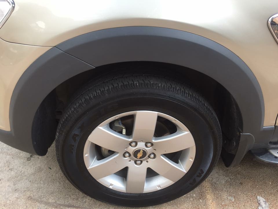 Bán gấp Captiva 2009 số sàn màu vàng xe một chủ.