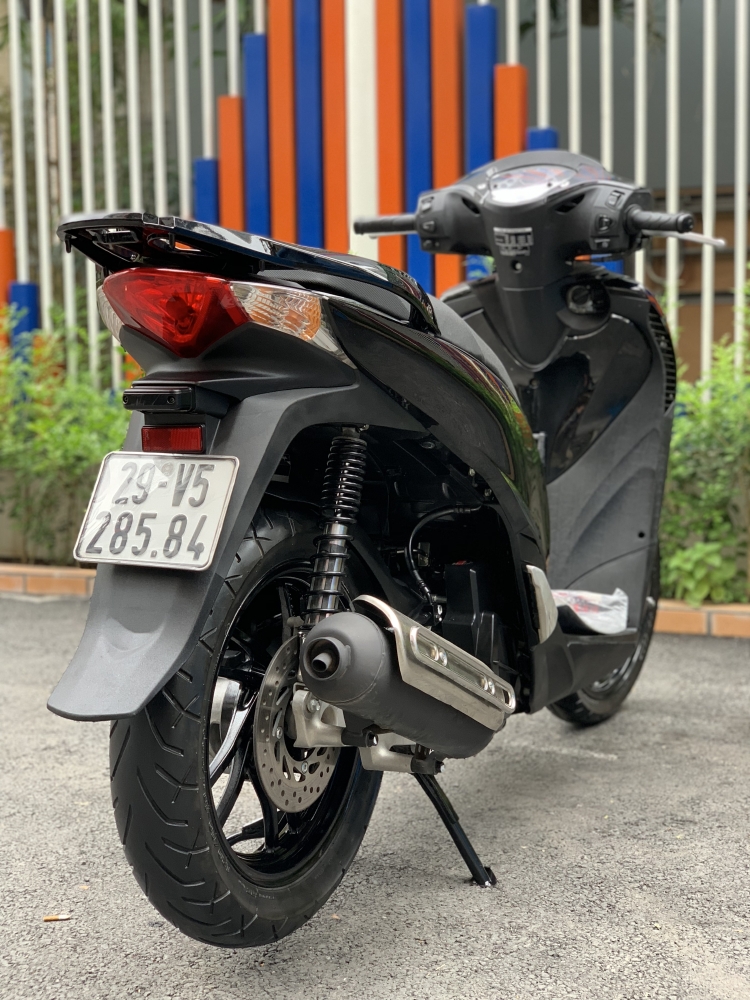 Bán SH Việt 125 Full nhập 2016 màu Đen đẹp miễn chê