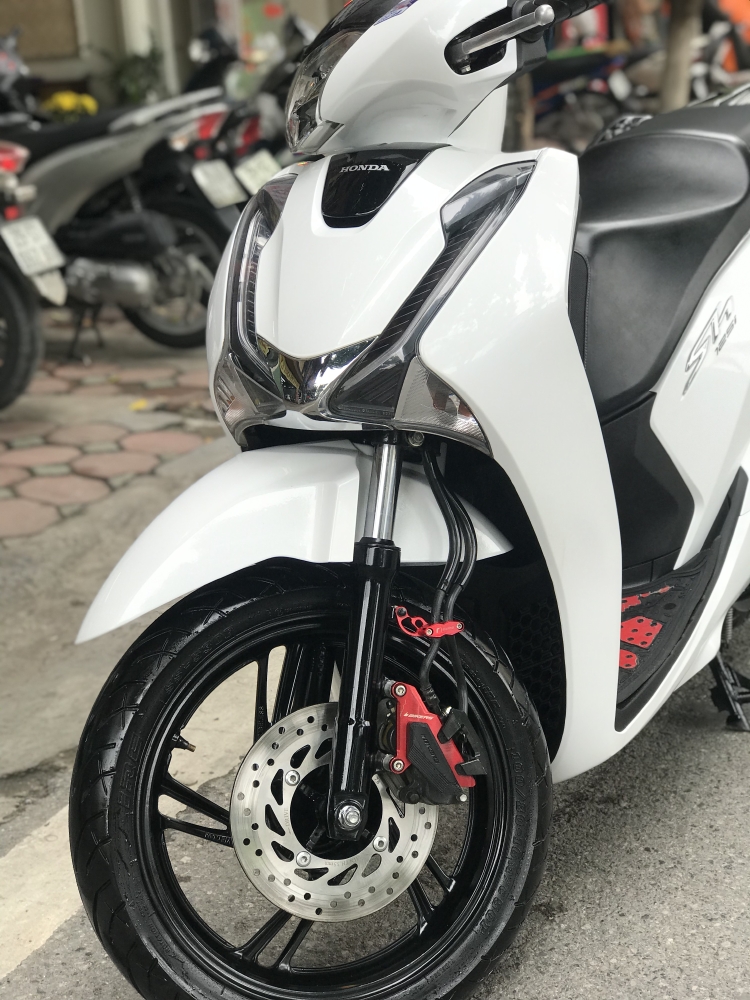 Bán SH Việt 125 CBS 2017 màu Trắng cực đẹp