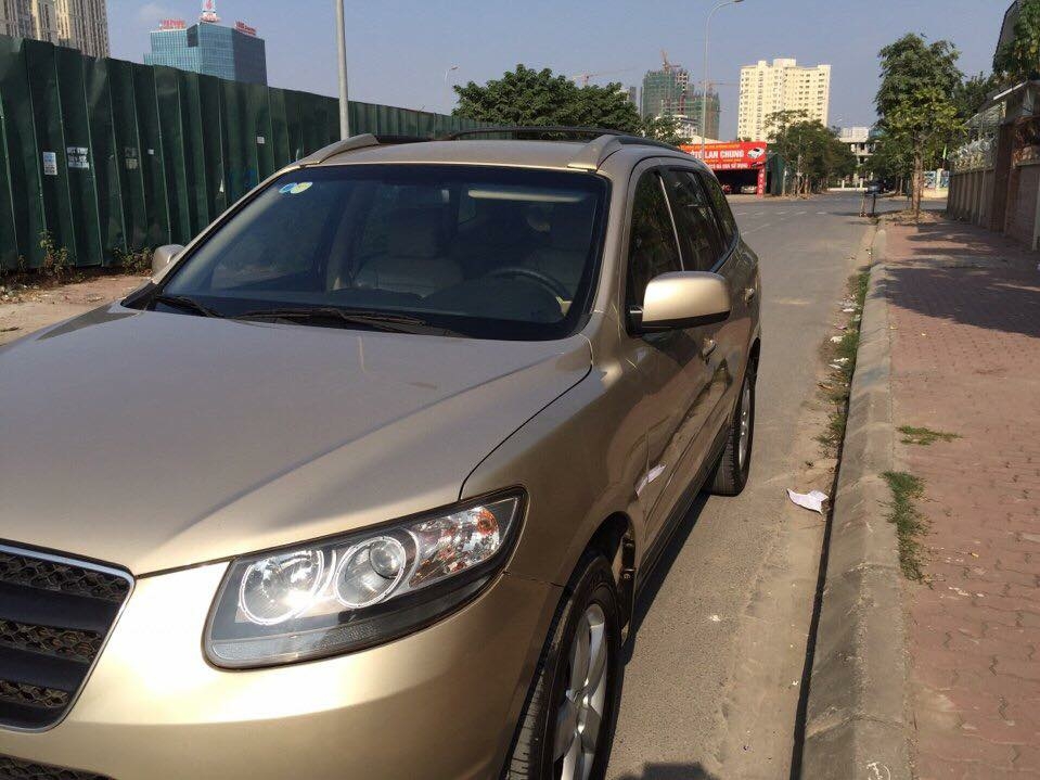 Bán Hyundai Santafe 2008 tự động máy dầu vàng cát.