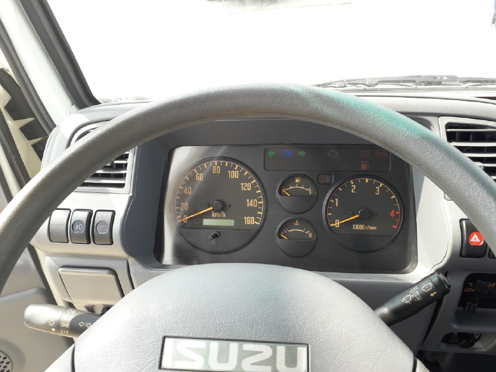 Xe tải 1.9 tấn, Nhãn hiệu ISUZUL VM thùng dài 6.2 MÉT,ĐƯA TRƯỚC 60TR CẠNH TRANH 2019
