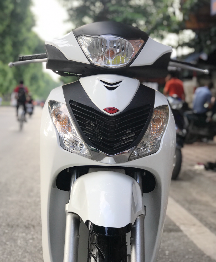 Bán SH Việt 150 ABS cuối 2018 màu Trắng độ nhập cực Chất