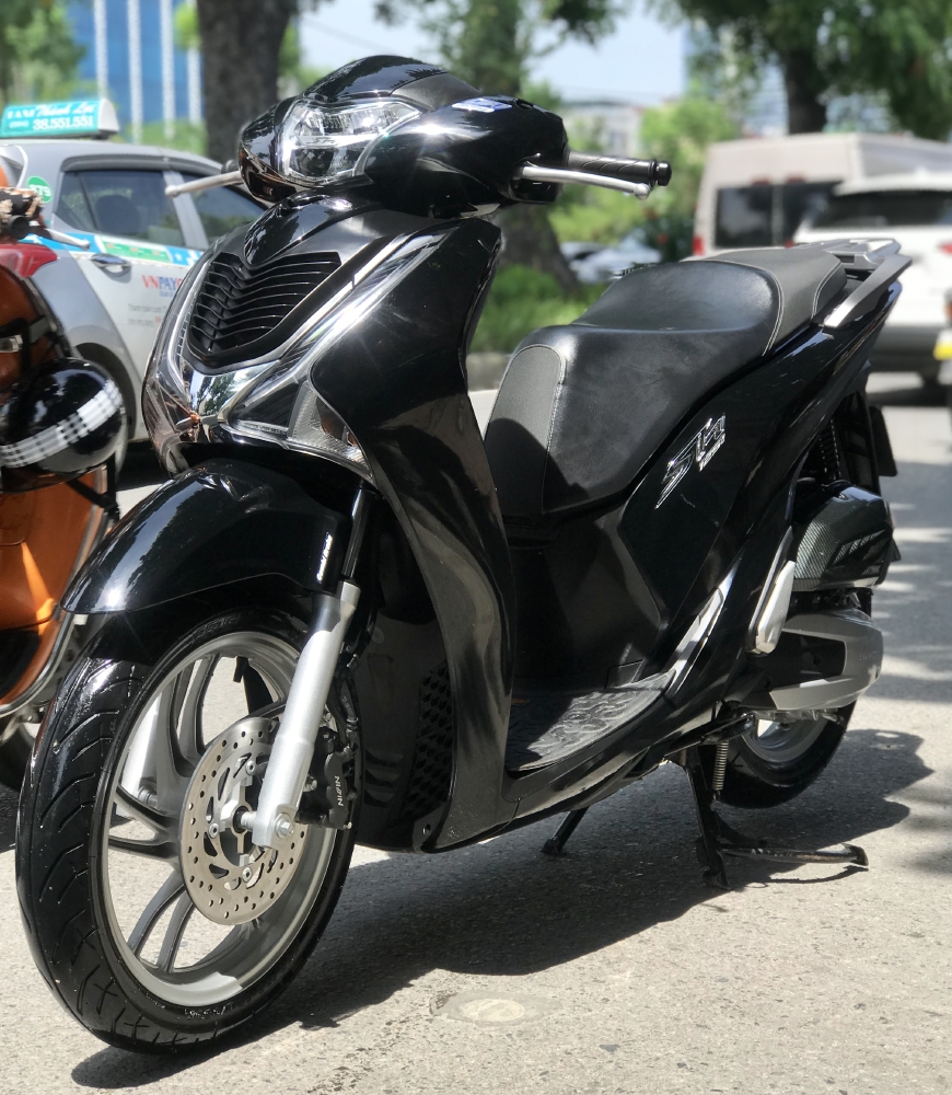 Bán SH Việt 125 CBS cuối 2017 màu Đen quá mới