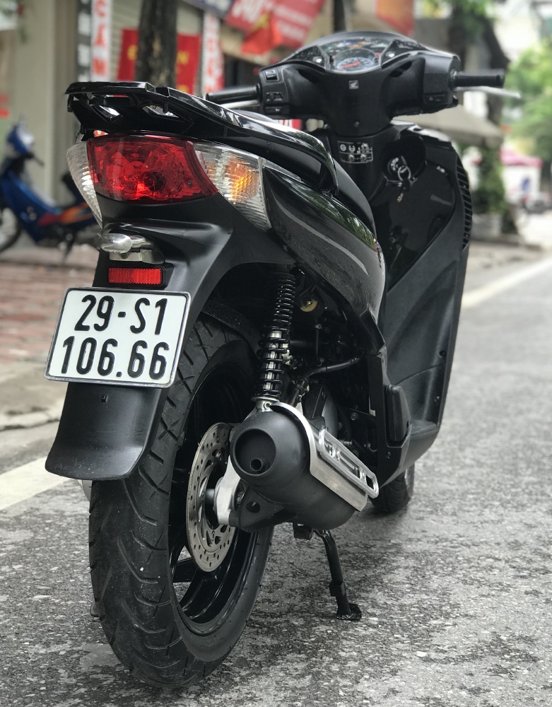 Bán Siêu phẩm SH Nhập 125 cuối 2011 màu Đen- Biển Vip