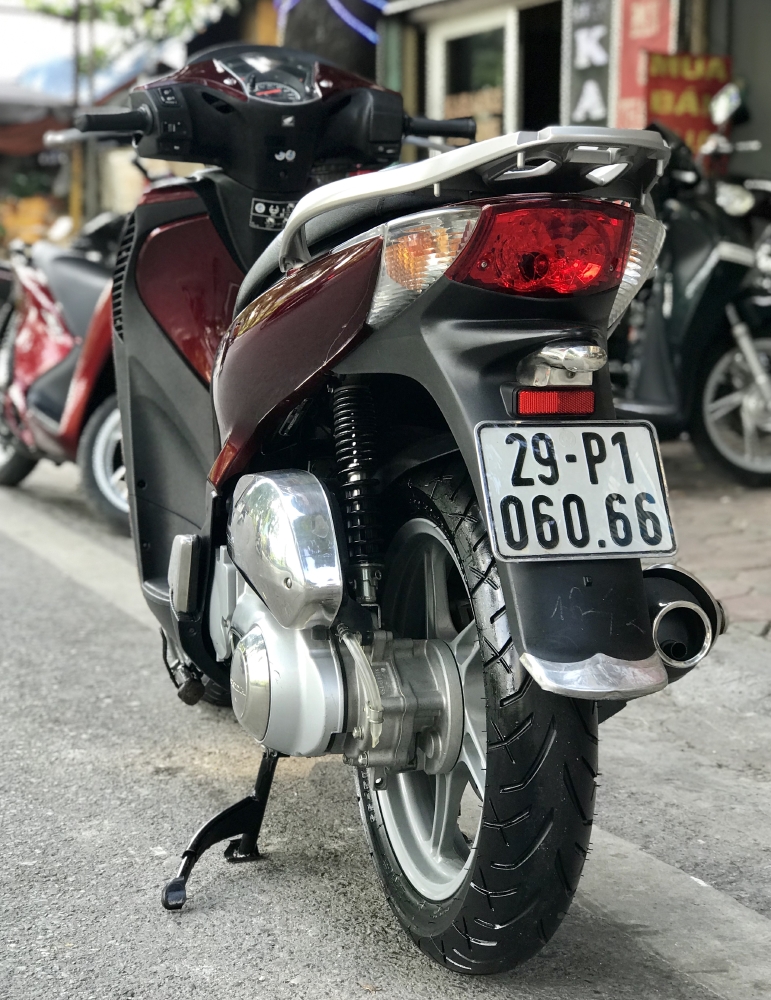 Bán SH Nhập 125 cuối 2011 màu Đỏ Cực Chất- Biển Vip
