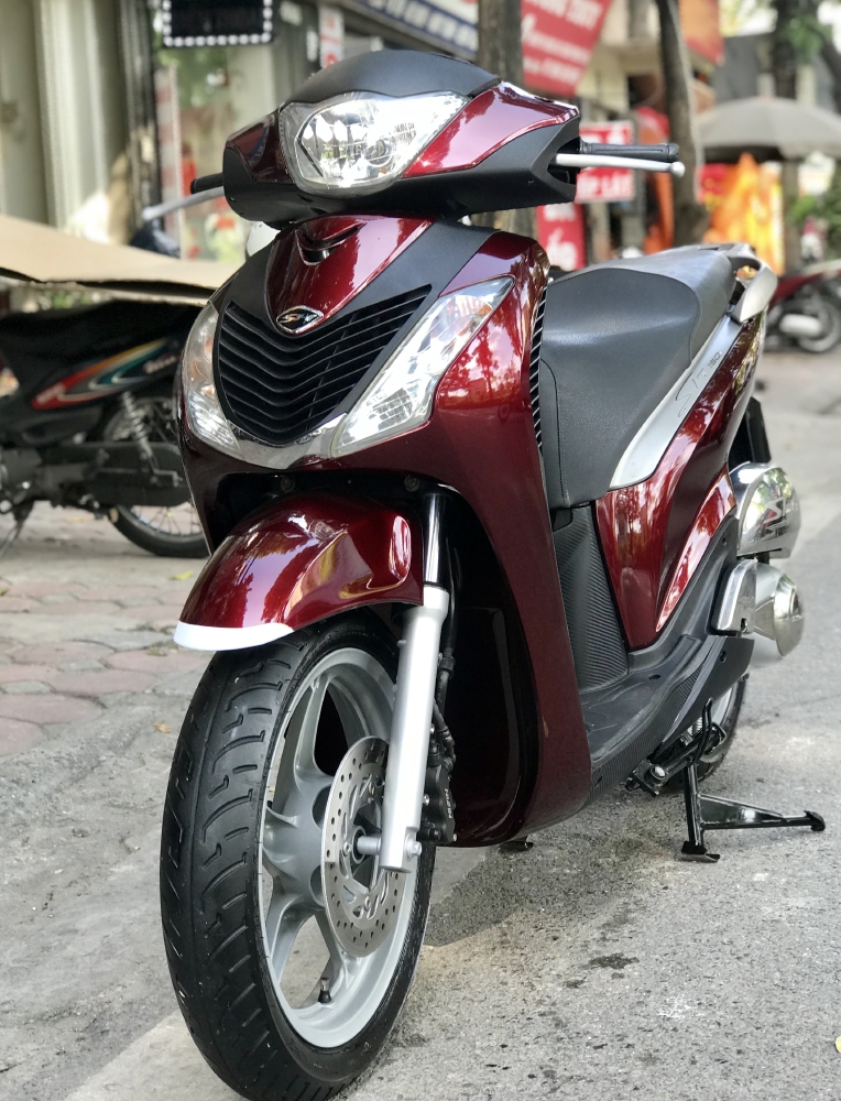 Bán SH Nhập 125 cuối 2011 màu Đỏ Cực Chất- Biển Vip