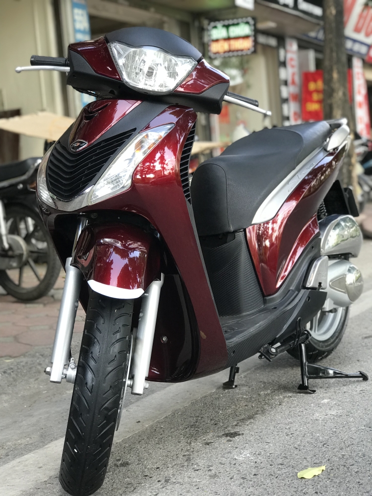 Bán SH Nhập 125 cuối 2011 màu Đỏ Cực Chất- Biển Vip