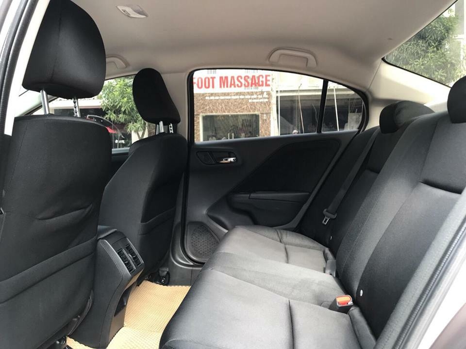 Bán Honda City 2015 tự động màu xám xe zin nguyên con
